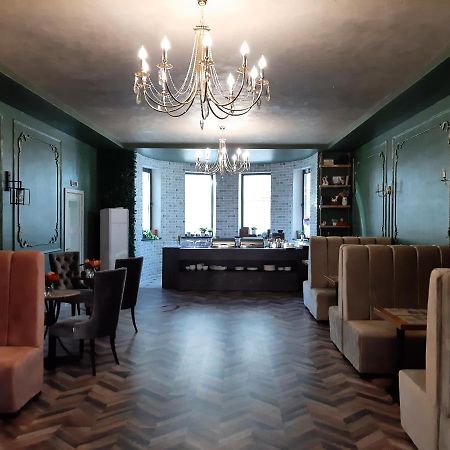 Sb River Hotels Atyraū Zewnętrze zdjęcie