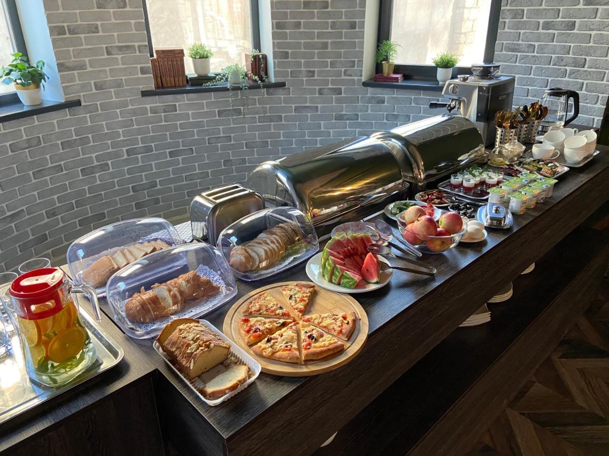 Sb River Hotels Atyraū Zewnętrze zdjęcie