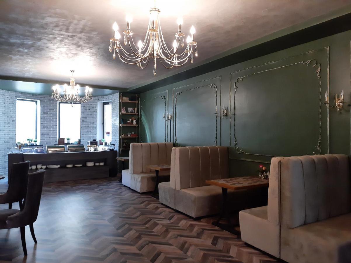 Sb River Hotels Atyraū Zewnętrze zdjęcie