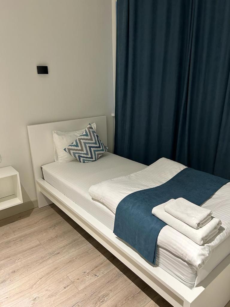 Sb River Hotels Atyraū Zewnętrze zdjęcie